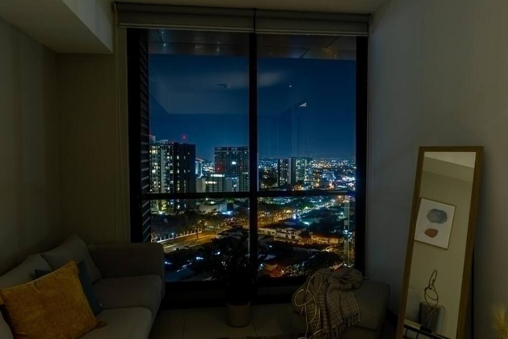 Rooftop Jacuzzi - 18Th Floor Apt City View Mata de Palo ภายนอก รูปภาพ