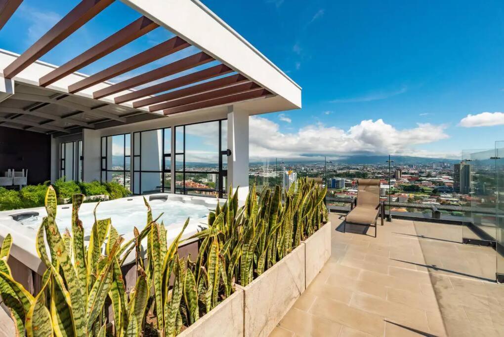 Rooftop Jacuzzi - 18Th Floor Apt City View Mata de Palo ภายนอก รูปภาพ